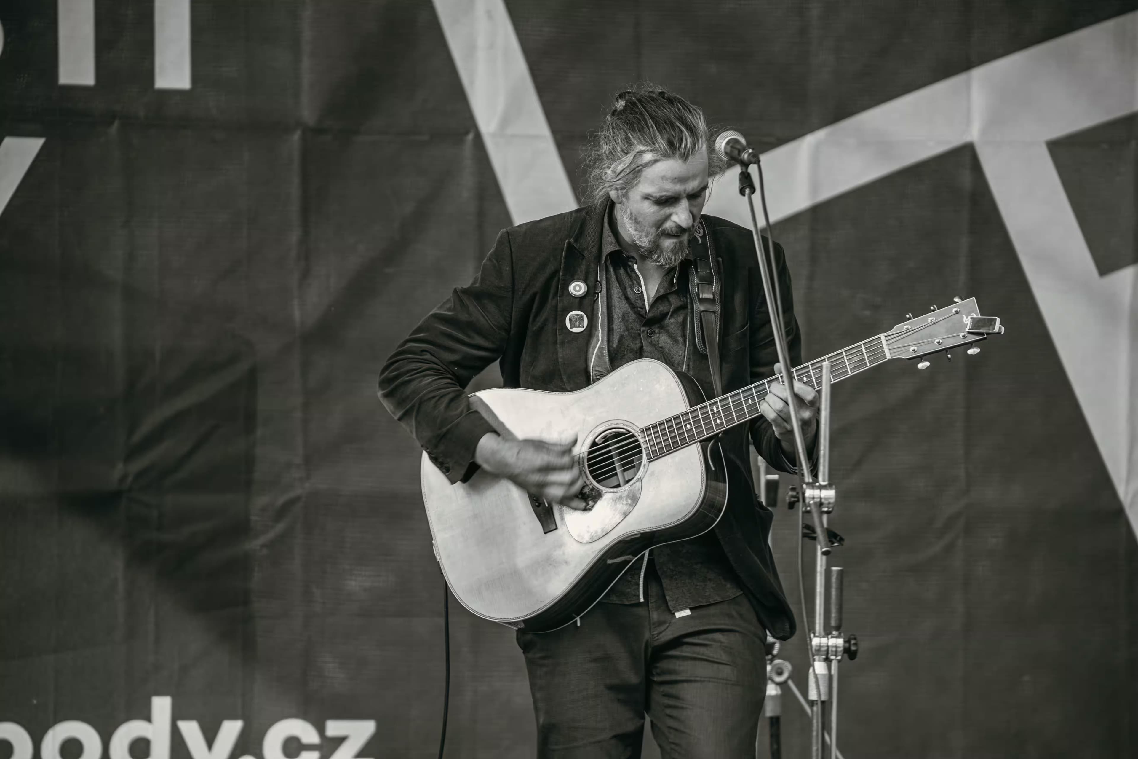 image-6a6a745fccbc0ed3c2505ac32cd970bf7b3e566f-5472x3648-heif